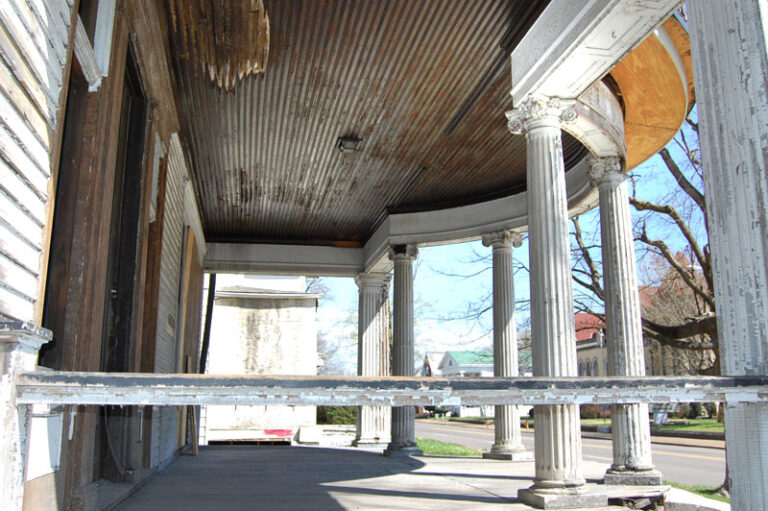 3/31/10 – Porch Side View