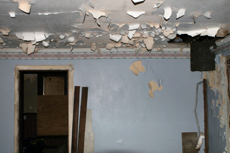 11/9/09 – Interior Room