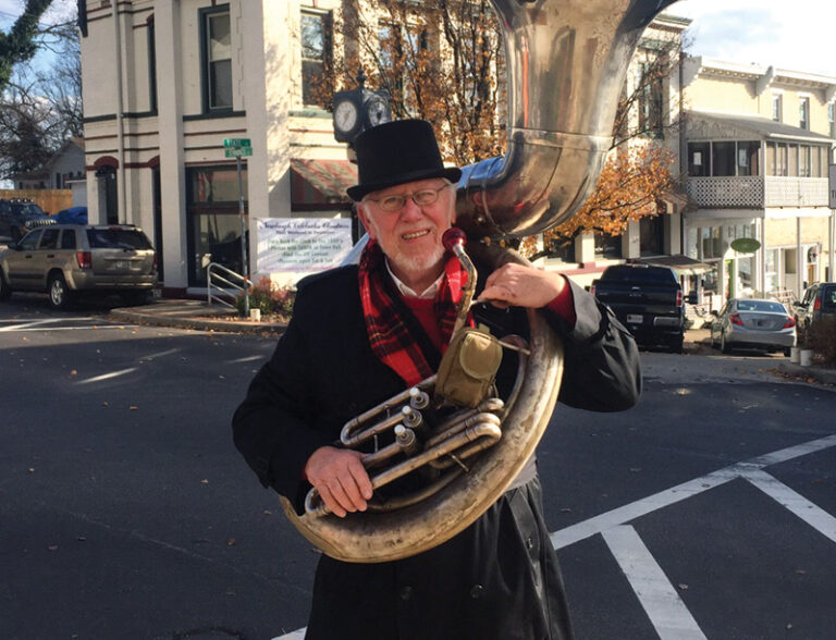 Historic Newburgh Celebrates Christmas