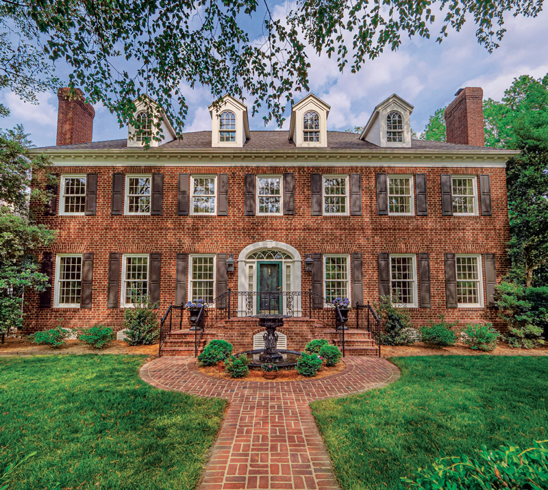 Photo of a Georgian Colonial home on York Road